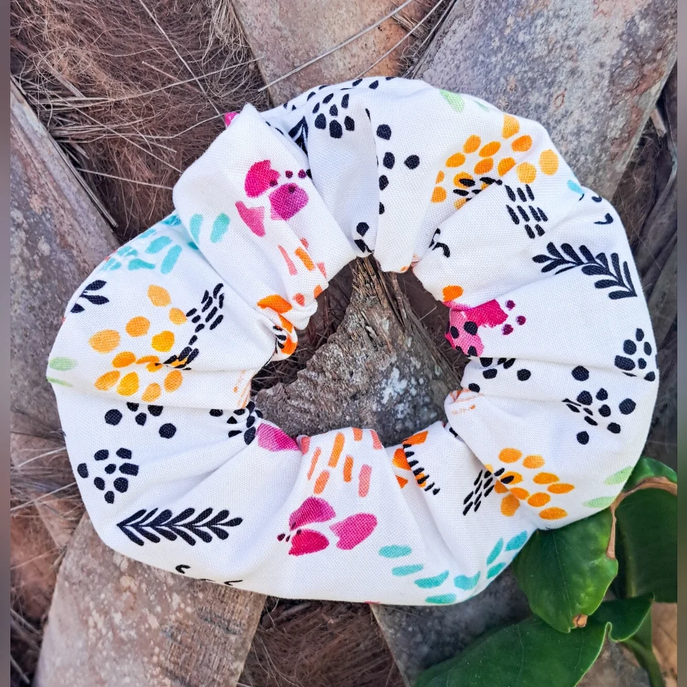 Today Special Listing Offer FOUR 100% Cotton Scrunchies Bundle - Picture 6 of 11